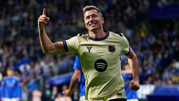 Lewandowski embraces Barcelona super sub role with joy