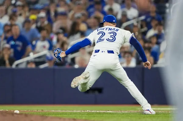 How does the closer role reshape ninth-inning betting?