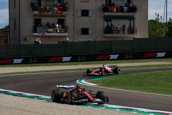 How does qualifying pace shape pre-race betting choices?