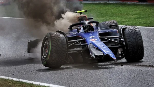 How does tire degradation impact overtake betting lines?